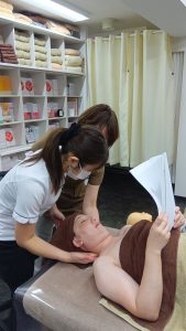 デコルテマイスター資格1