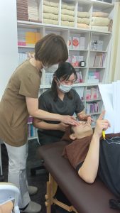 小顔リンパフェイシャリスト資格1Day講座